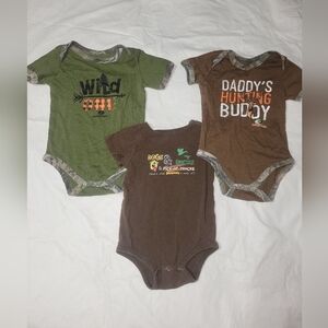 Infants Onsie Lot